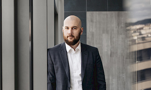 Vebinaras. Kaip muitų karų fone laimėti investuotojams